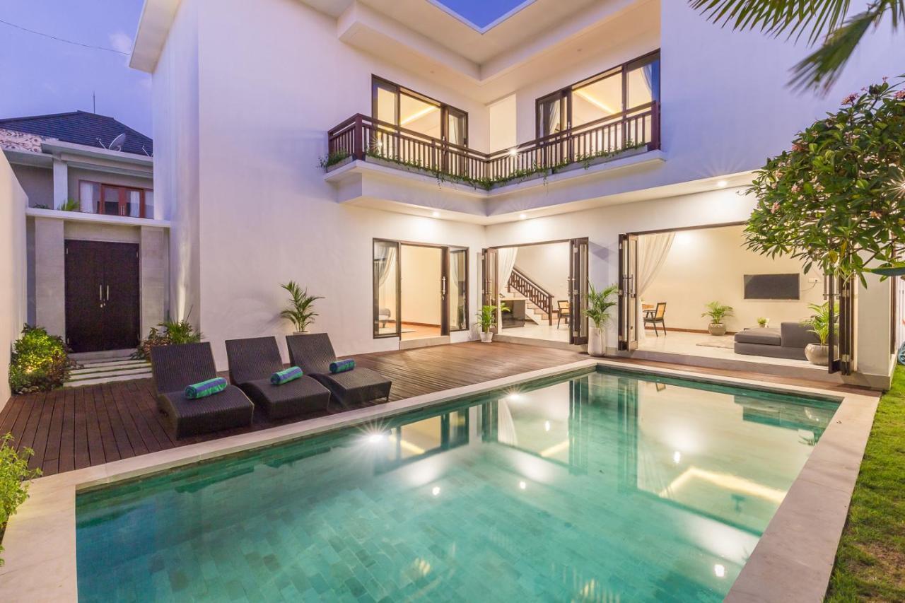 Villa Azura Seminyak Exterior foto